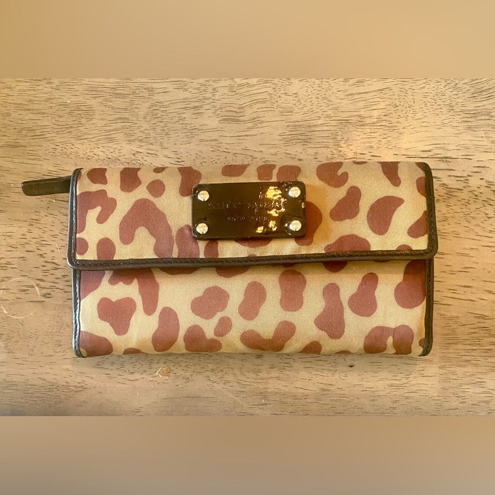 kate spade Beige and Brown Leopard Print Continental Wallet